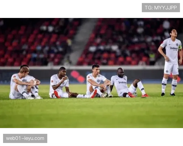 勒沃库森关键球员闪耀赛场，助球队力克强敌稳步提升争冠竞争力