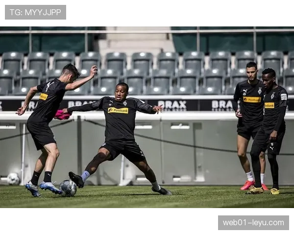 欧联杯瑞士轮打响，各队全力争抢晋级席位