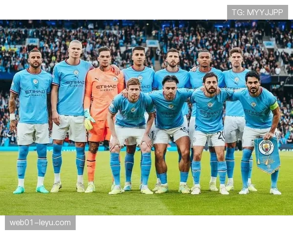 富勒姆阵容深度雄厚，稳健表现助力冲击新赛季目标